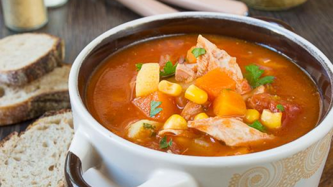 Supă de roșii cu dovleac