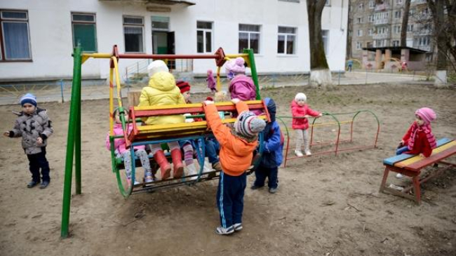 România a transferat Republicii Moldova trei milioane de euro pentru grădiniţe