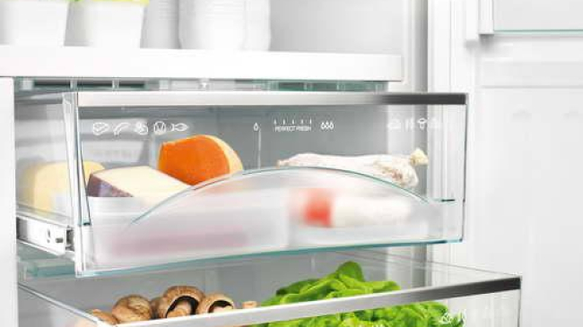 Зона свежести признана самым опасным и грязным местом в холодильнике