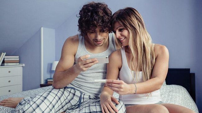 Regula celor 5 „A”: cum trebuie să se poarte bărbatul în timpul sarcinii soţiei