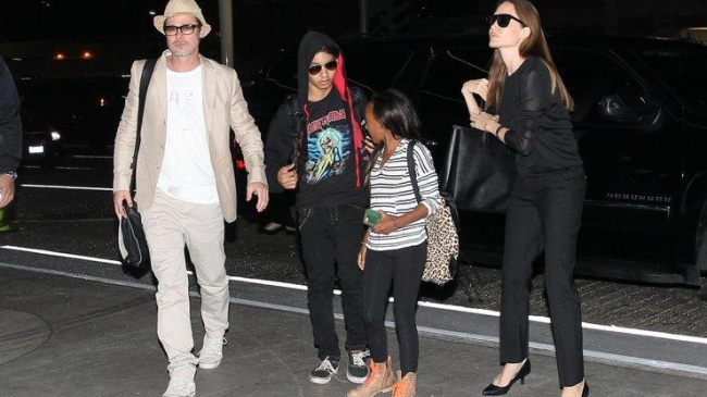 Анджелина Джоли проигрывает битву за детей из-за «шокирующего компромата»