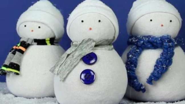 Un om de zăpadă în 10 minute!