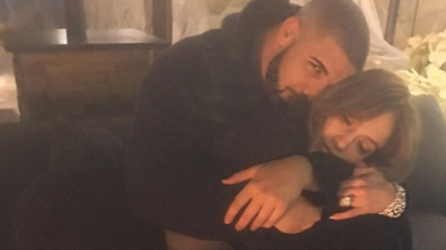 Дженнифер Лопес подтвердила роман с Дрейком