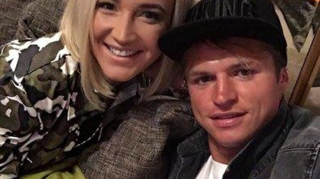 Ольга Бузова и Дмитрий Тарасов официально развелись