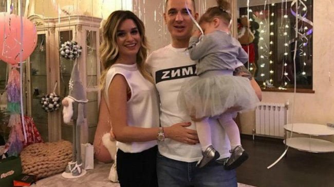 Мама двоих детей Ксения Бородина не боится рисковать ради экстрима