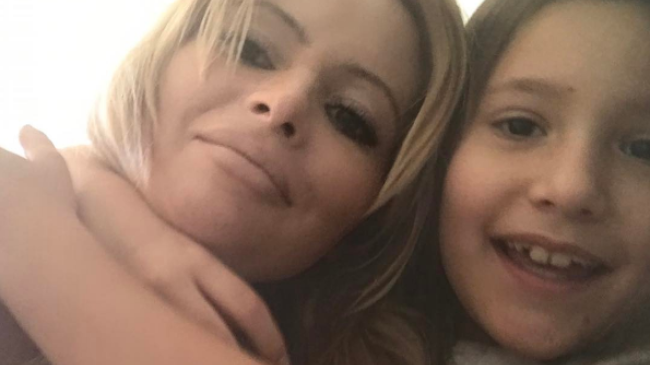 Полиция помогла Дане Борисовой вернуть пропавшую дочь спустя две недели