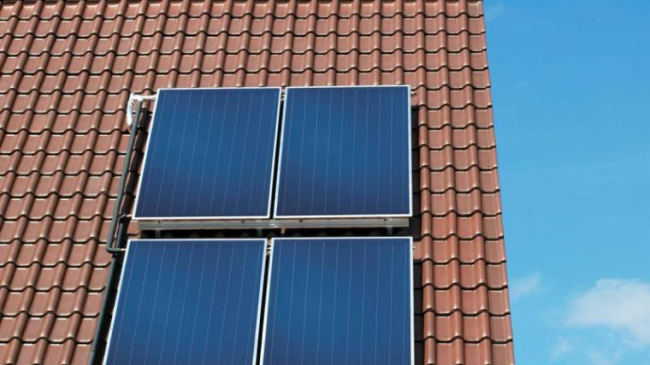 Mai multe instituții de învățămînt vor beneficia de colectoare solare