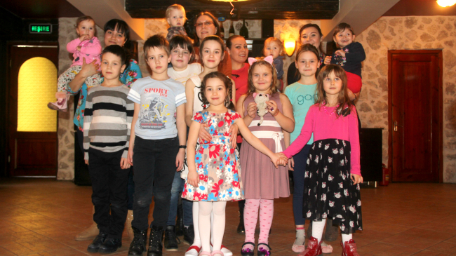 День Рождения Виктории - декабрьской победительницы конкурса «Именинник месяца» от Mamaplus.MD