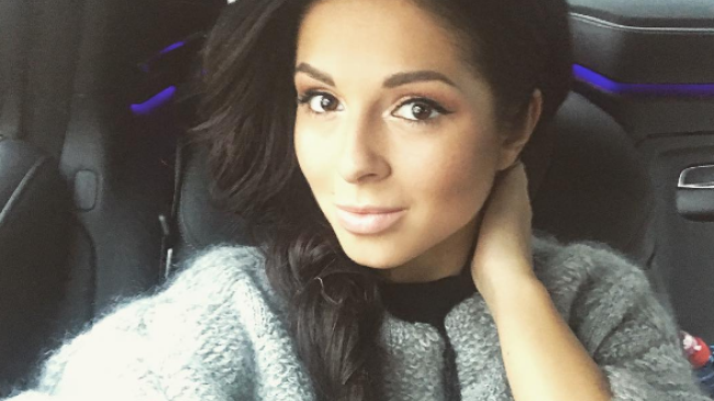 „Sunt mireasă!”: Interpreta rusă Nyusha a fost cerută în căsătorie. Cine este logodnicul