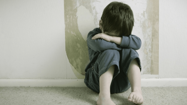 Более 2000 тысяч детей в Молдове ежегодно остаются без родительской опеки