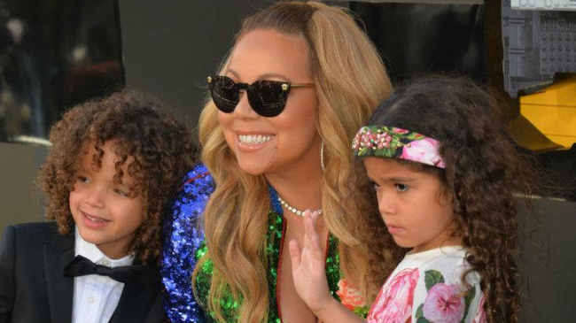 Мэрайя Кери с близнецами появилась на премьере «Лего Фильм: Бэтмен»