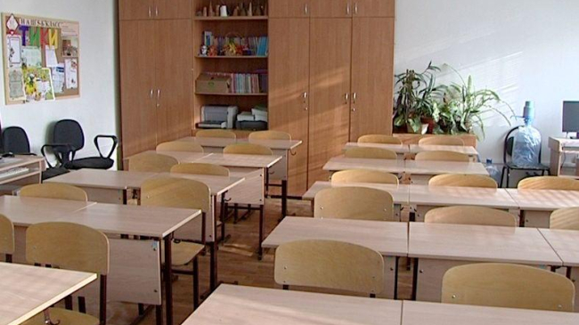 În urma unor verificări au fost depistate nereguli în școlile din țară