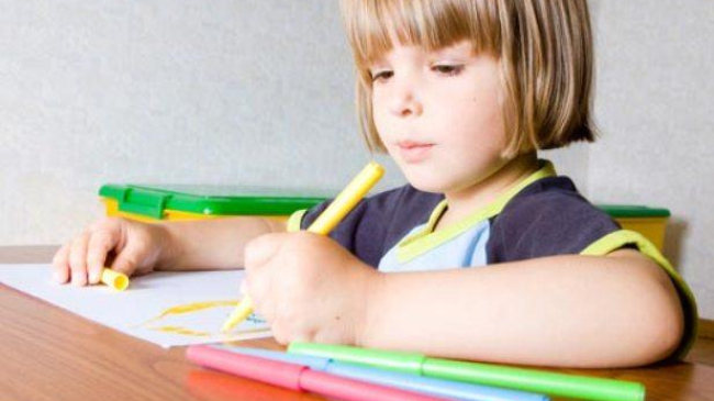 Генетики рассказали, как определяется ведущая рука еще в утробе