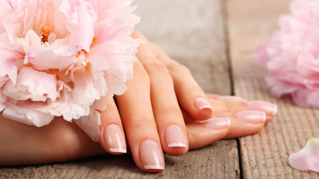 Întărirea unghiilor pe timpul primăverii: 10 sfaturi utile