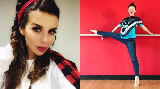 Беременная Анна Седокова показала живот и растяжку у станка