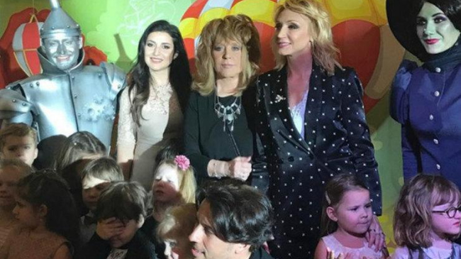 Звезды с детьми повеселились на дне рождения дочери Кристины Орбакайте