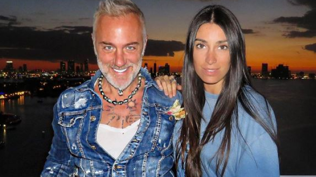 Nu se opresc din dans nici la Miami! Italianul Gianluca Vacchi și soția sa încing din nou Instagram-ul
