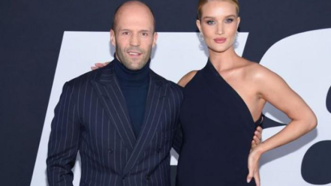 Jason Statham și Rosie Huntington-Whiteley, cel mai frumos cuplu de la Hollywood. În scurt timp vor deveni părinți