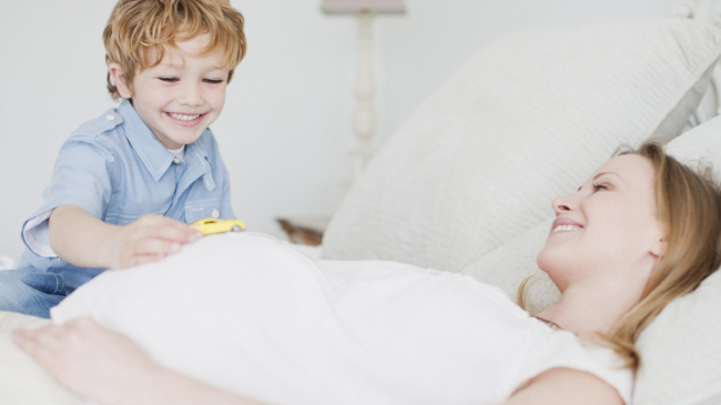 Cum să ne pregătim de venirea pe lume a celui de-al doilea copil