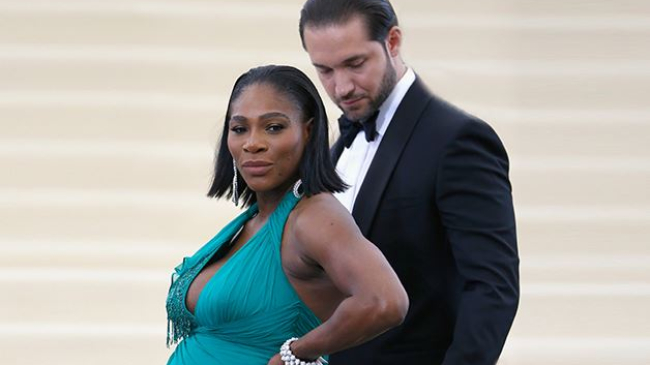 Беременная Серена Уильямс и Алексис Оганян – первое публичное появление вместе!