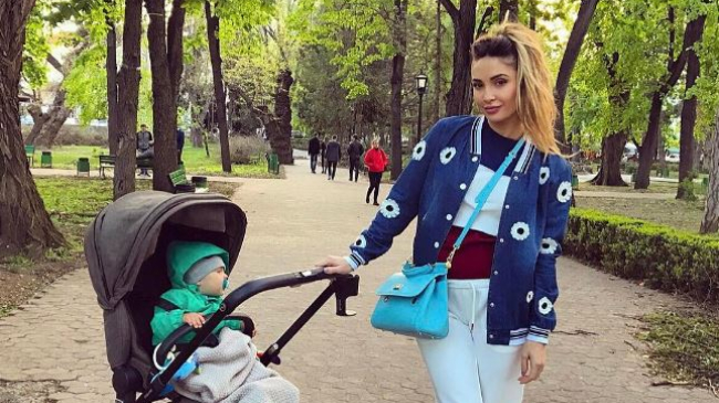 Cristina Moldovanu ne-a arătat chipul fiului său!