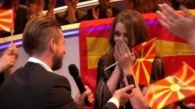 O participantă însărcinată de la Eurovision a fost cerută în căsătorie în emisie directă!