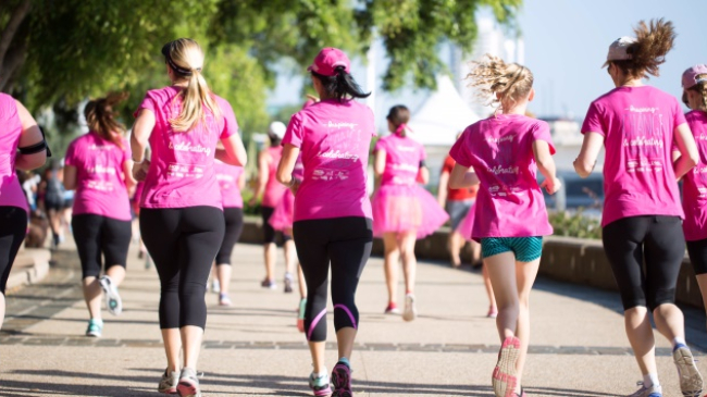 Chișinăuienii vor participa la Maratonul Run Pink. Veniți să susțineți femeile care suferă de cancer!