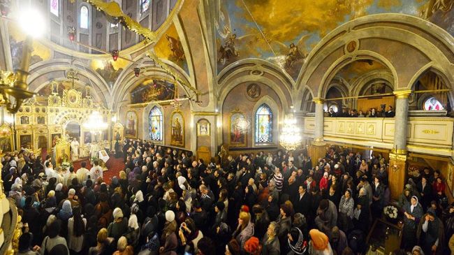 Creștinii ortodocși îl sărbătoresc pe Sfântul Nicolae. În circa 70 de localități este celebrat hramul