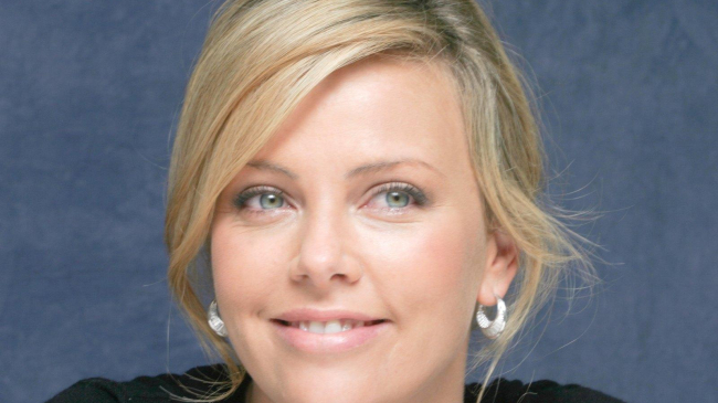 TOP 10 celebrități care au abandonat școala