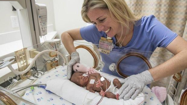 După 17 ani de așteptare, o femeie din SUA a născut șase odată