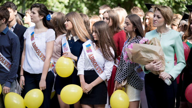 Ultimul sunet, pentru toți elevii din țară. Începe vacanța!