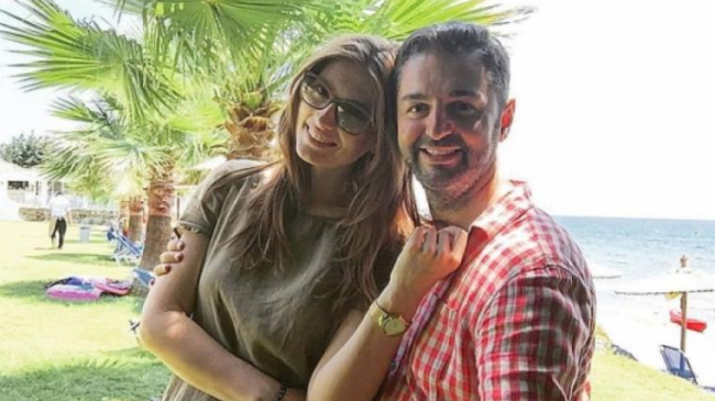 Vezi cât de sexy este soția lui Andrian Ursu în noul său videoclip