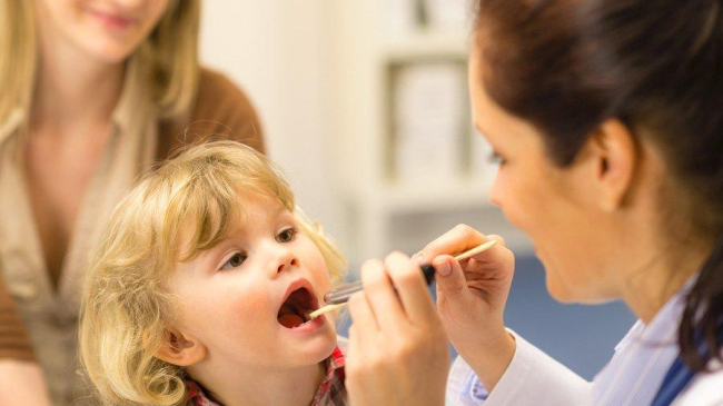 Adenoizii la copii: de ce apar și cum îi tratăm