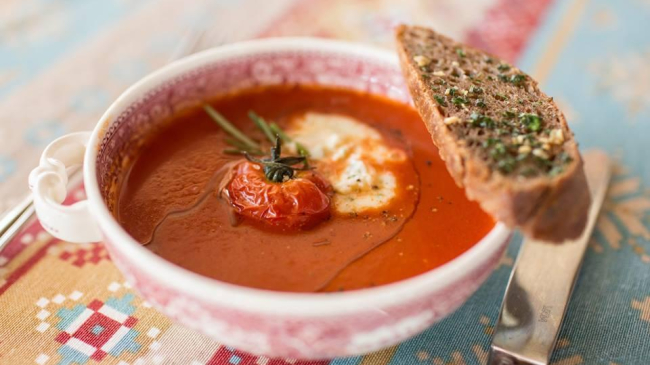 Supă de roșii și ardei copți de la Julia Rodnițchi