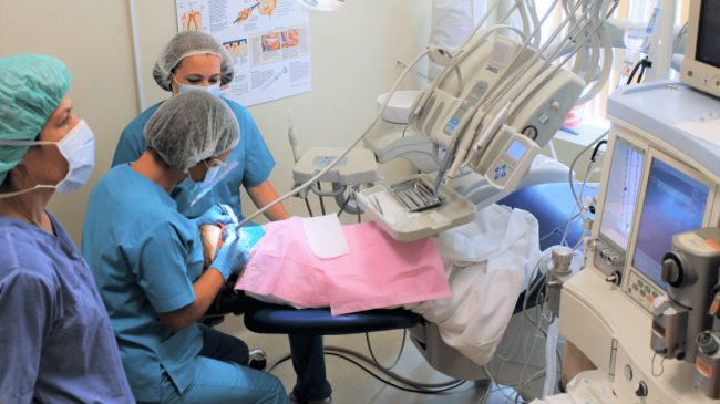 NOU! Tratamente stomatologice sub anestezie generală pentru copii - fără stres și fără dureri