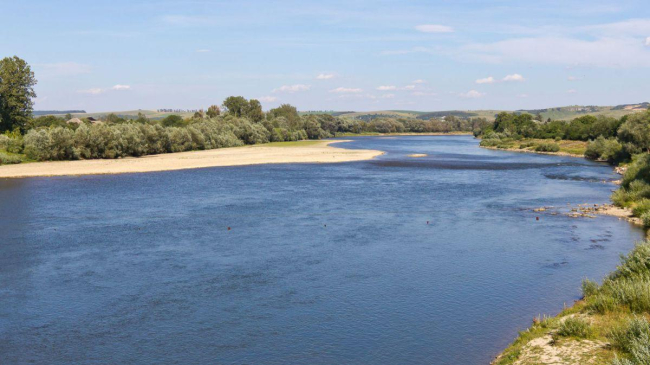 Tragedie la scăldat! Un copil de 10 ani s-a înecat în râul Nistru