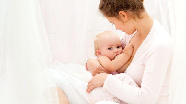 Începând de astăzi este marcată Săptămâna Mondială a Alăptării