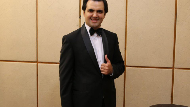 Igor Cuciuc și-a schimbat ținuta scenică