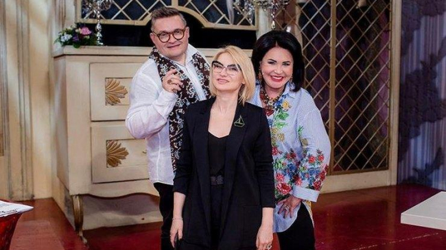 Pervîi Kanal planifică să închidă emisiunile “Модный приговор” și „Давай поженимся!”