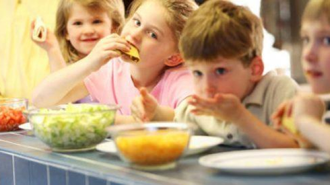 Părinții sunt așteptați la un nou atelier de nutriție sănătoasă pentru copii