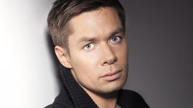 Interpretul Stas Pieha a devenit tatic! Vezi primele poze cu fiul sau - FOTO