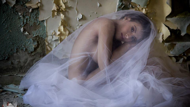 Nicoleta Nucă, dezbrăcată într-un videoclip!