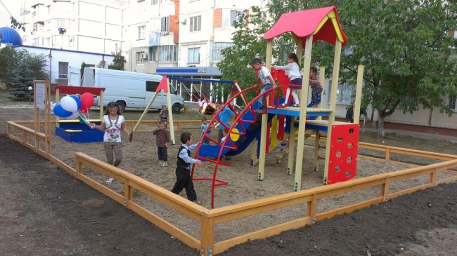 În municipiul Chișinău vor fi amenajate 11 terenuri de joacă pentru copii. Unde vor fi amplasate