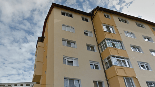 Pentru a proteja copiii de incidente tragice, blocați geamurile