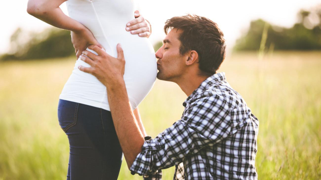 Scrisoarea emoționantă a unui tată pentru fetița nenăscută