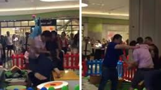 Китай: Массовая драка родителей из-за детской игрушки