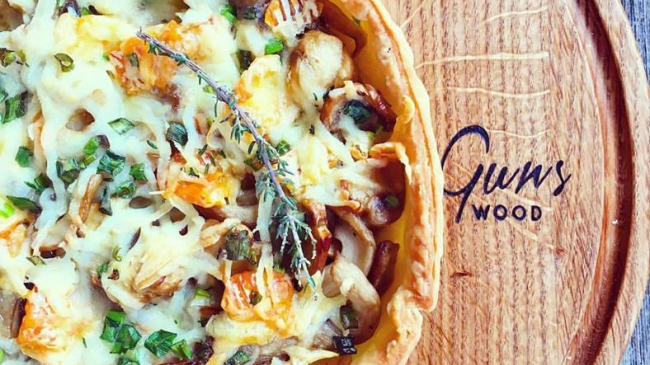 Quiche cu ciuperci și cașcaval de la Julia Rodnițchi