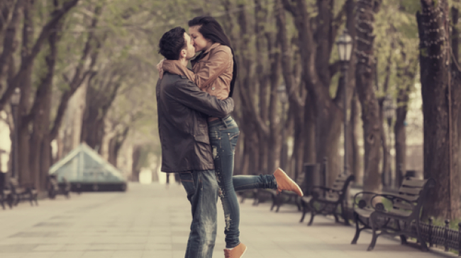 Женщинам, какого знака зодиака повезет в ноябре