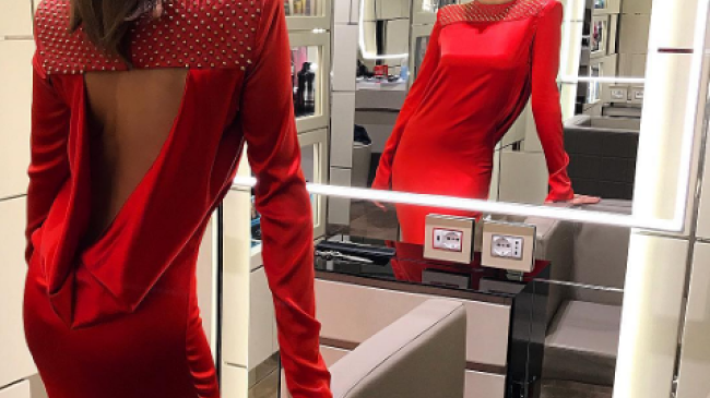 Ce cadou impresionant a primit Xenia Deli de la o fană