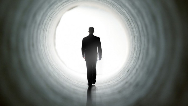 Oamenii de știință au aflat ce simt oamenii după moarte